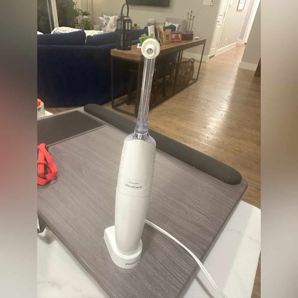 Philips Cordless Flosser with Base Charger